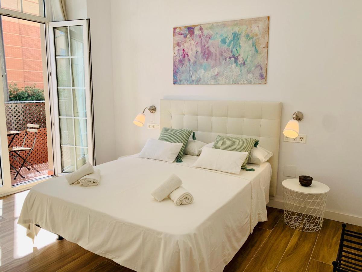 Homely Malaga Luxury Atarazanas Bagian luar foto