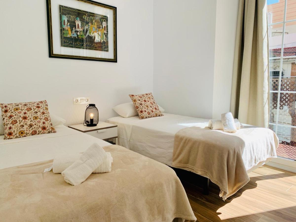 Homely Malaga Luxury Atarazanas Bagian luar foto